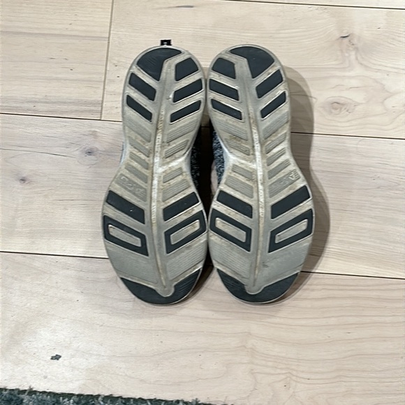 APL TechLoom Phantom Sneakers - Picture 5 of 8